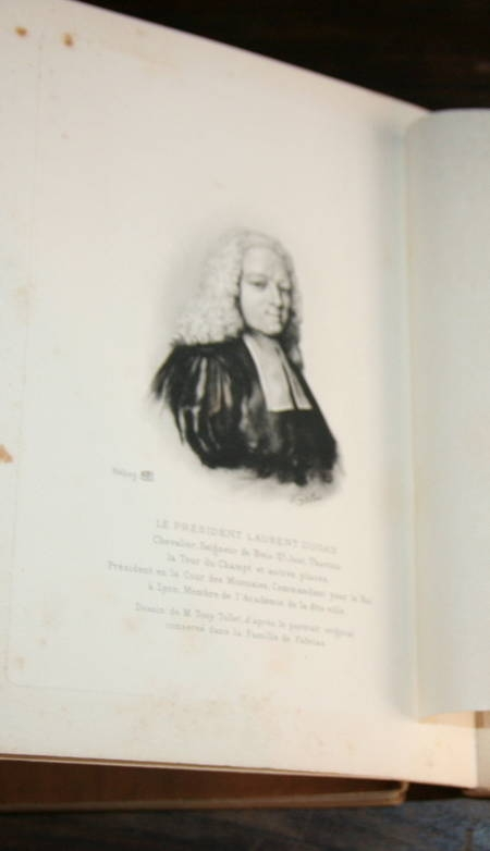 POIDEBARD (William). Correspondance litt&eacute;raire et anecdotique entre Monsieur de Saint Fonds et le pr&eacute;sident Dugas. Membre de l'Acad&eacute;mie de Lyon. 1711-1739. Photo 0.