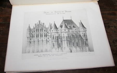 MAGNE (Lucien). Le palais de justice de Poitiers. Etude sur l'art fran&ccedil;ais au XIVe et au XVe si&egrave;cles. Photo 2.