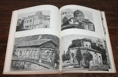 BITCHEV - L'architecture en Bulgarie - 1961. Photo 1.