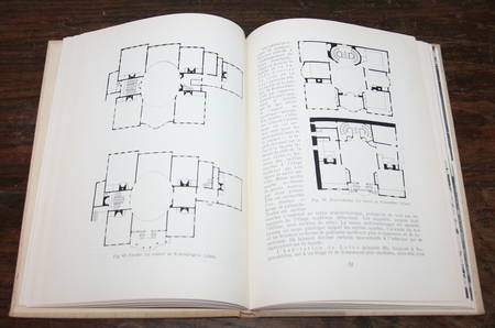 BITCHEV - L'architecture en Bulgarie - 1961. Photo 2.
