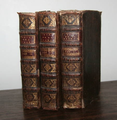 [H&eacute;raldique, Noblesse] Etat de la France 1718 - 3 volumes reli&eacute;s. Photo 1.