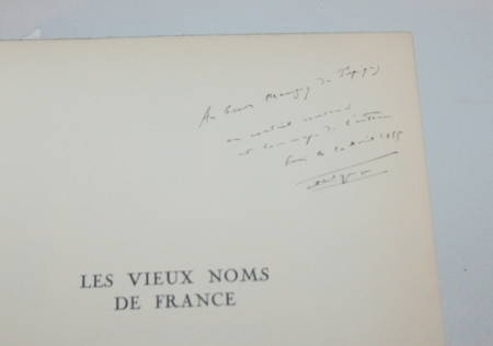 G&eacute;n&eacute;alogie- Vieux noms de la Francede l'Ouest - Puym&egrave;ge. Photo 1.