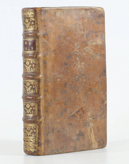 ROUCHER (Jean-Antoine). Les mois, poème en douze chants, livre ancien du XVIIIe siècle