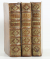 [BESONGNE (N.)]. L'Etat de la France, où l'on voit tous les princes, ducs et pairs, marêchaux de France et autres officiers de la couronne : les évêques, les cours qui jugent en dernier ressort, les gouverneurs des provinces, les chevaliers des trois ordres du roy, etc. Ensemble les noms des officiers de la maison du roy, et le quartier de leur service : avec leurs gages et priviléges, et l'explication des fonctions de leurs charges. Comme aussi des officiers des maisons roïales, de Monseigneur le Dauphin, de Messeigneurs les princes ses enfants; de Monsieur, duc d'Orléans, de Madame, de Monsieur le duc de Chartres, et de Madame la duchesse de Chartres. Suivant les Etats portés à la cour des aides. Le tout enrichi d'un grand nombre de figures, et dédié au roy, livre ancien du XVIIe siècle