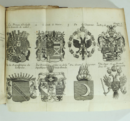 [BRESLER] Les souverains du monde - 1718 - 4 volumes - planches héraldiques - Photo 3, livre ancien du XVIIIe siècle