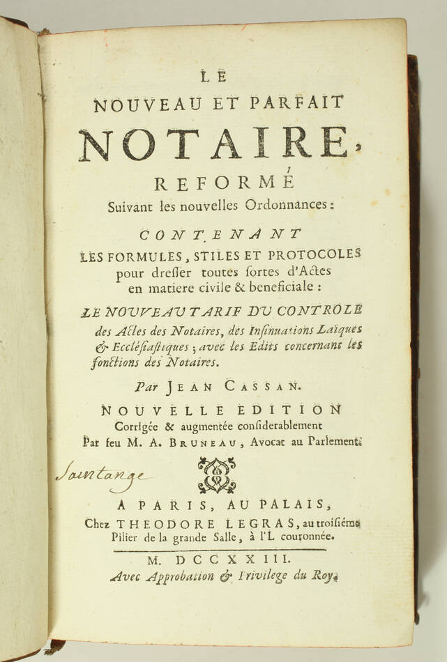 Le nouveau et parfait notaire, réformé suivant les nouvelles ordonnances - 1723 - Photo 2, livre ancien du XVIIIe siècle