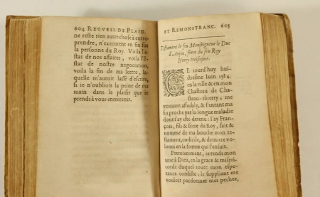 [Droit - Politique] Recueil de plaidoyez, harangues et remonstrances - 1618 - Photo 3, livre ancien du XVIIe siècle